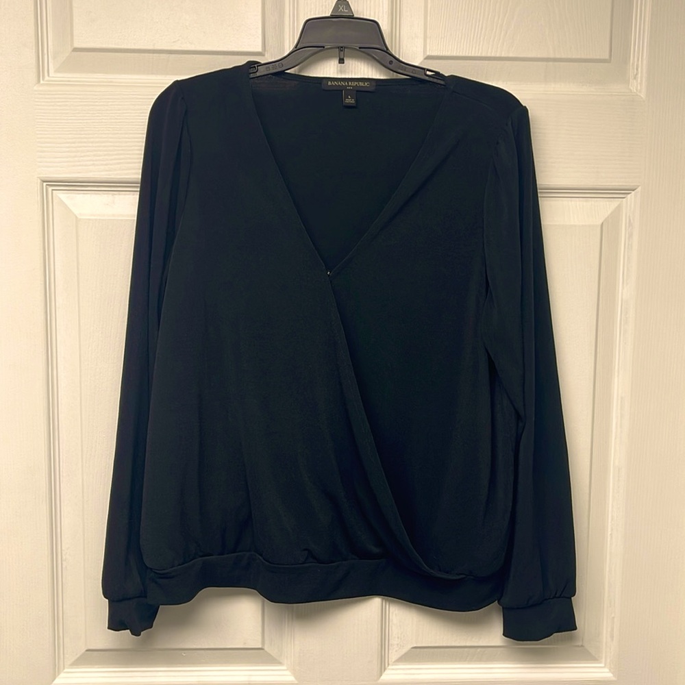 Banana Republic black long sleeve top